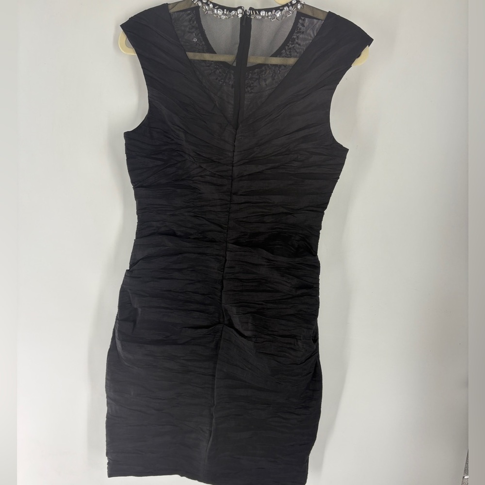 Collections By Lourea Crinkle V Shaped Cocktail Formal Dress- Size 8 - Picture 2 of 6